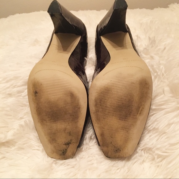 Enzo Angiolini Black Patent Leather Peep Toe Heels - Picture 5 of 6